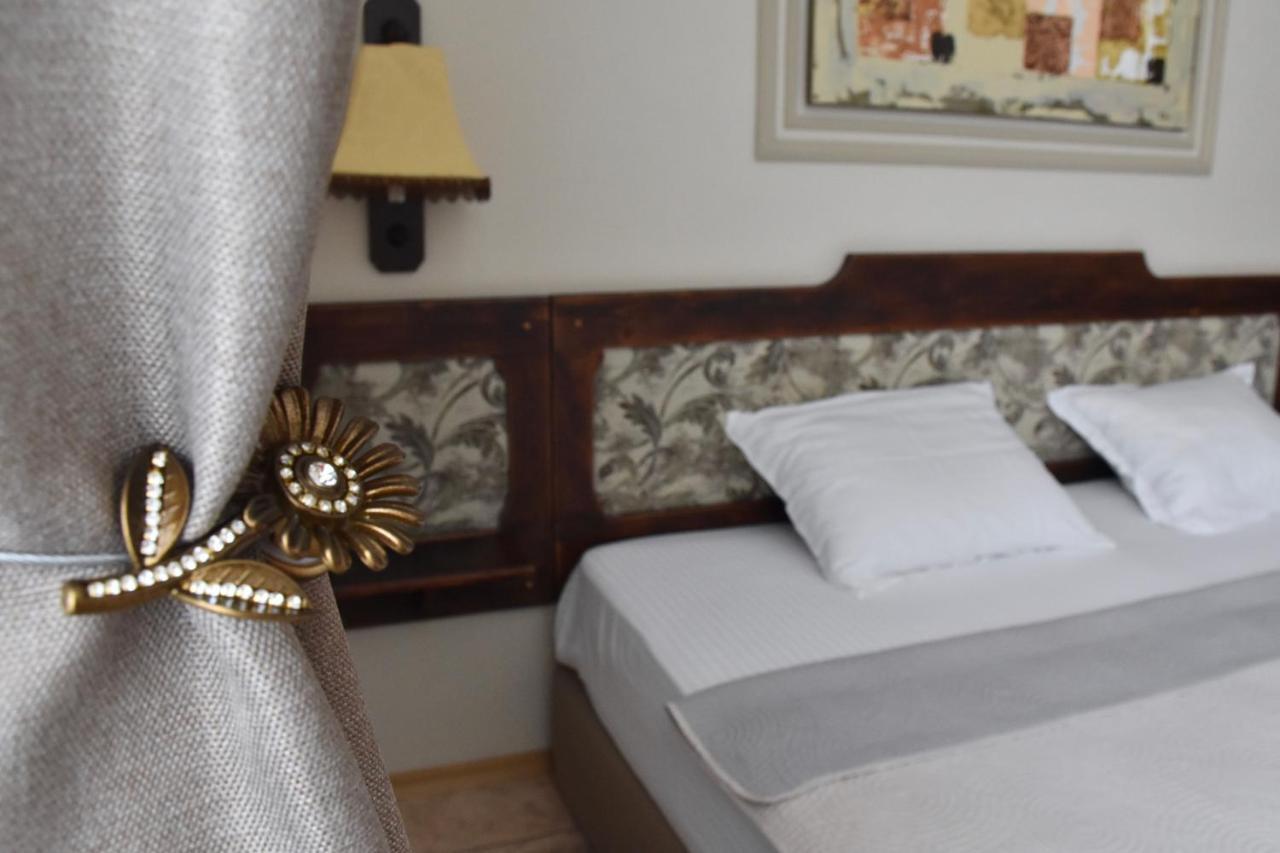 Family Hotel Apolonia Sozopol Eksteriør billede