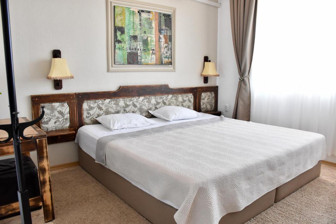 Family Hotel Apolonia Sozopol Eksteriør billede