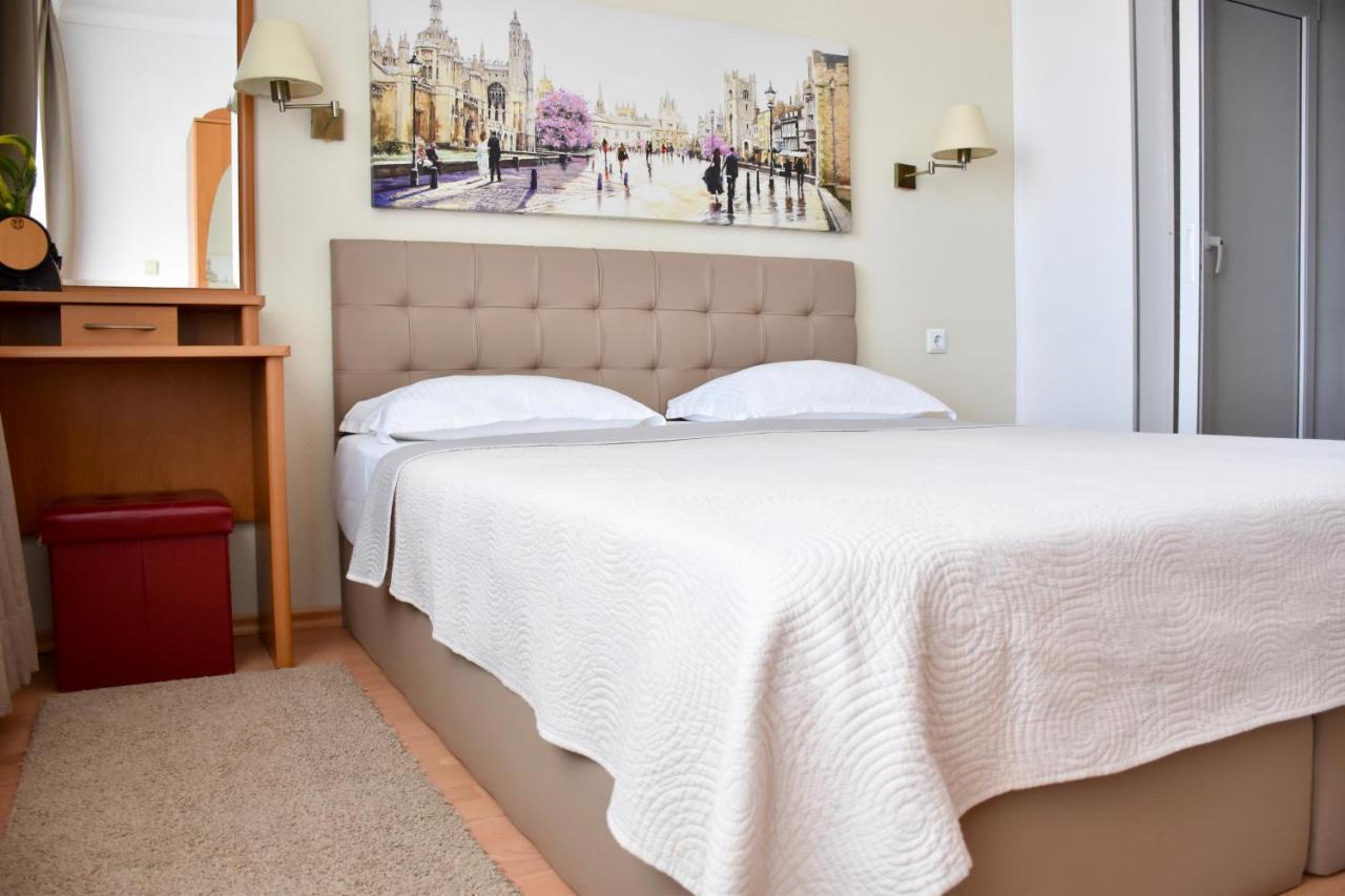 Family Hotel Apolonia Sozopol Eksteriør billede
