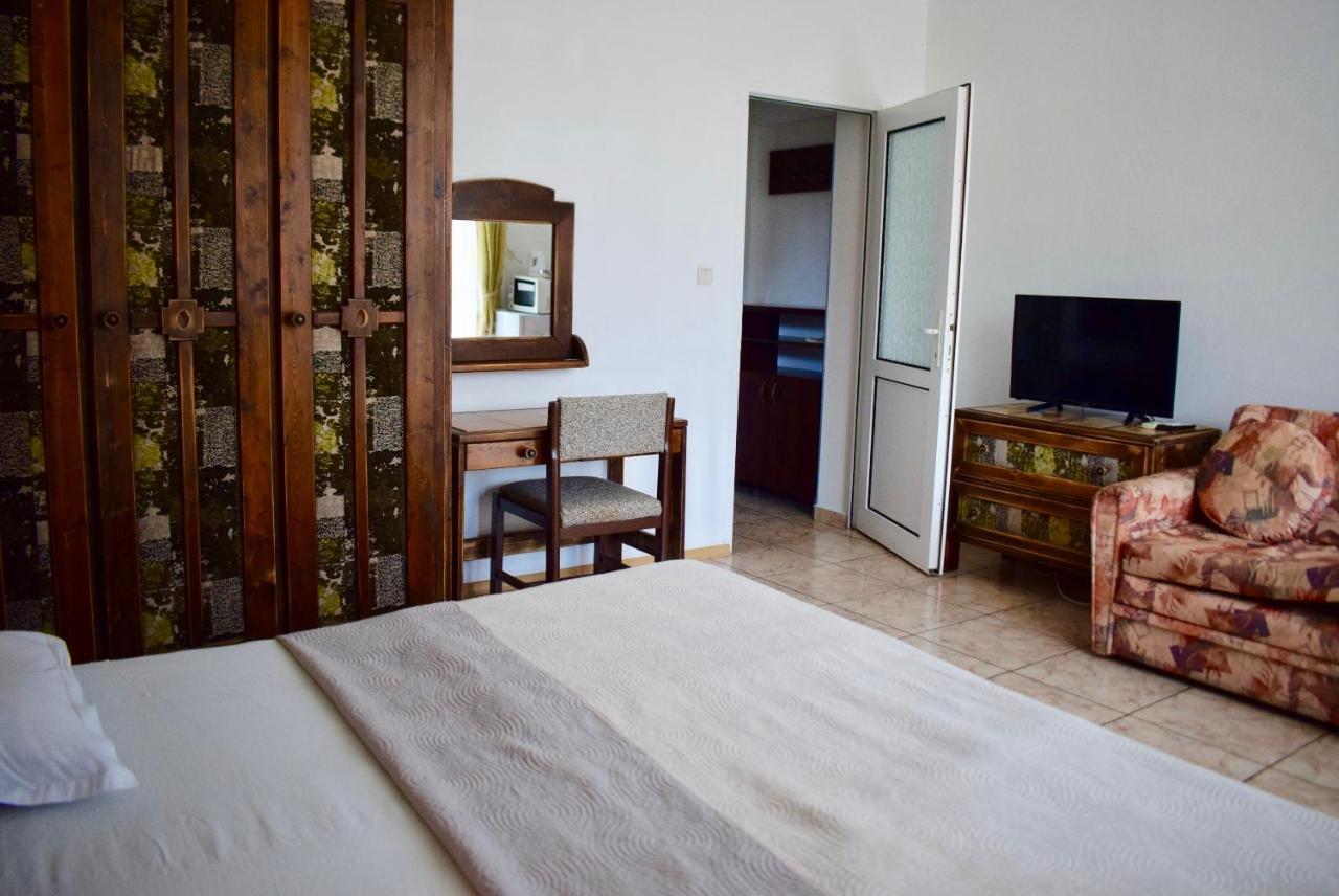 Family Hotel Apolonia Sozopol Eksteriør billede